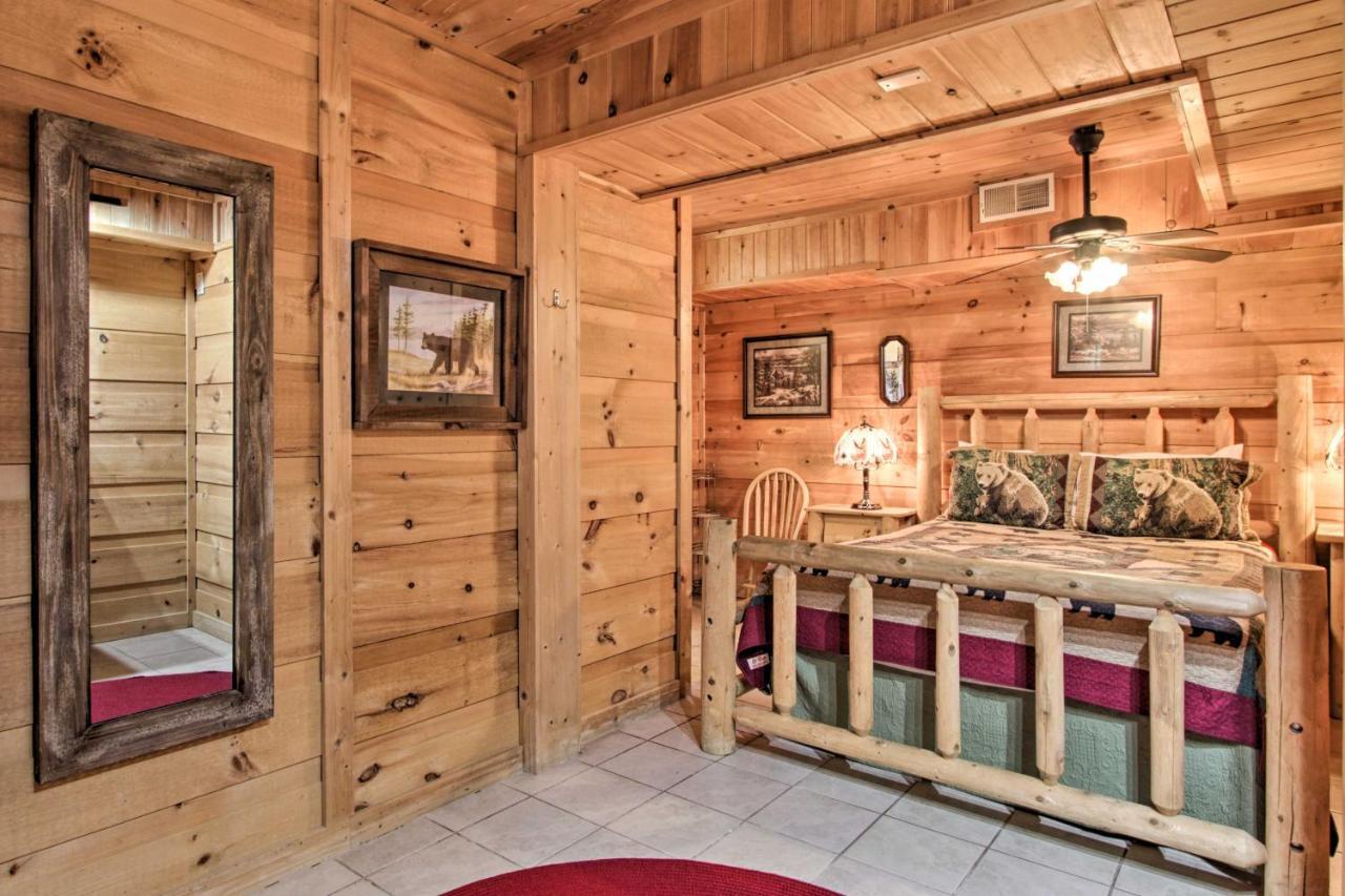 A-Frame Cabin With Hot Tub Less Than 1 Mi To Ober Gatlinburg Villa Esterno foto